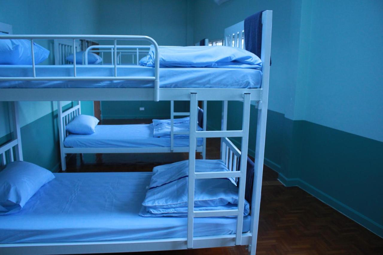 Sook Hostel (Adults Only) Чиангмай Екстериор снимка